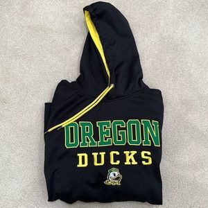 Oregon Ducks hoodie in size L